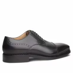 László BUDAPEST Alessio Zwiegenähter Quarter-Brogue Derby Handgefertigt In Eigener Manufaktur - Schwarz 18 László BUDAPEST Alessio Zwiegenähter Quarter-Brogue Derby Handgefertigt In Eigener Manufaktur - Schwarz -Schuhladen 25683492 04